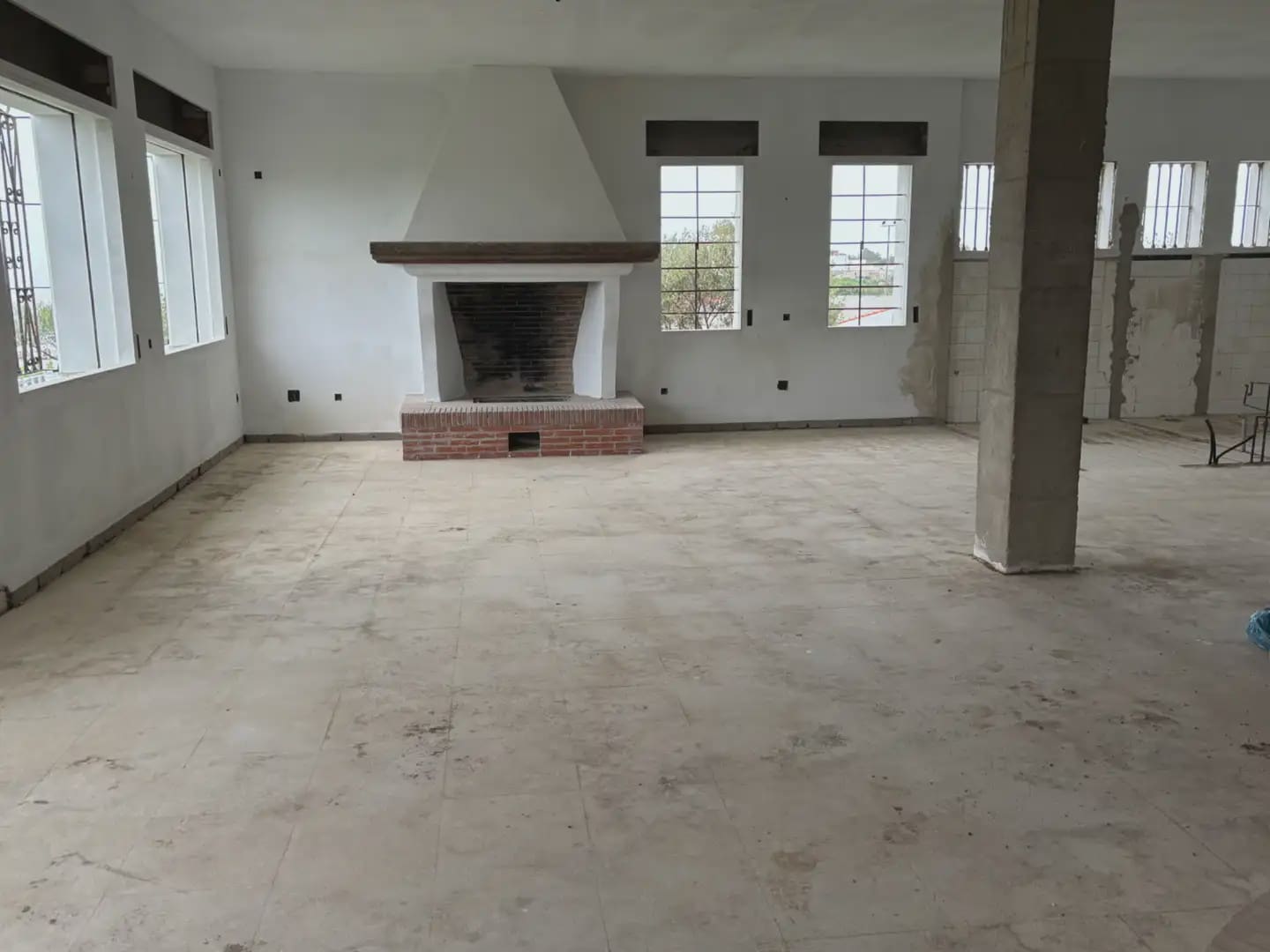 14 bedroom Commercial for sale in Manilva - € 1,400,000 (Ref: 10016628)