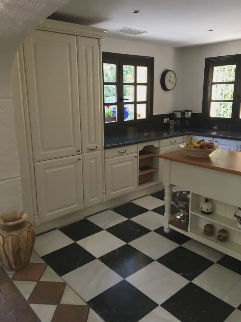 Finca/Casa Rural en El Paraiso en venta - 1.450.000 € (Ref: 10016634)