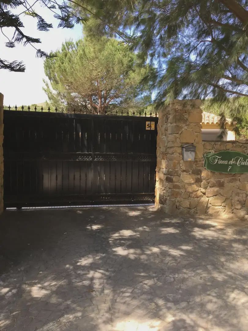 Finca/Casa Rural en El Paraiso en venta - 1.450.000 € (Ref: 10016634)