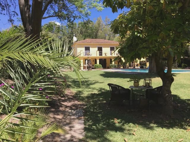Finca/Casa Rural en El Paraiso, Estepona en venta - 1.450.000 € (Ref: 10016634)