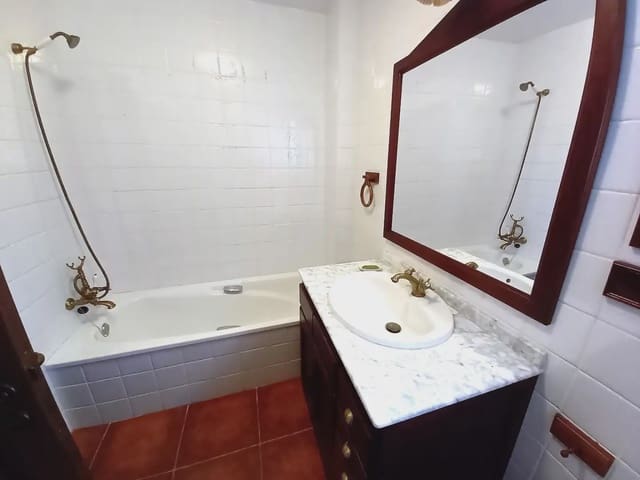 Finca/Landehus til salg i Alcorrín, Manilva - € 1.300.000 (Ref: 10016639)