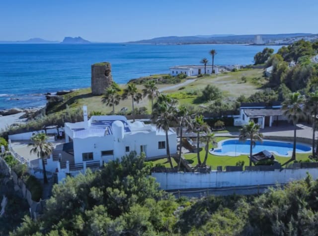 Villa till salu i Chullera, Manilva - 2 995 000 € (Ref: 10016640)