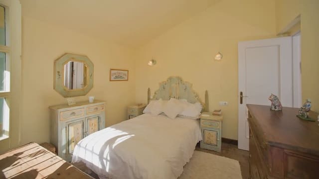 Finca/Landhuis te koop in Cancelada, Estepona - € 799.000 (Ref: 10016641)