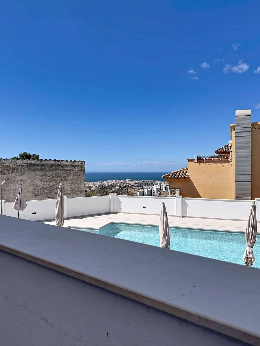 2 sovrum Lägenhet till salu i Nerja med pool garage - 369 000 € (Ref: 10021235)