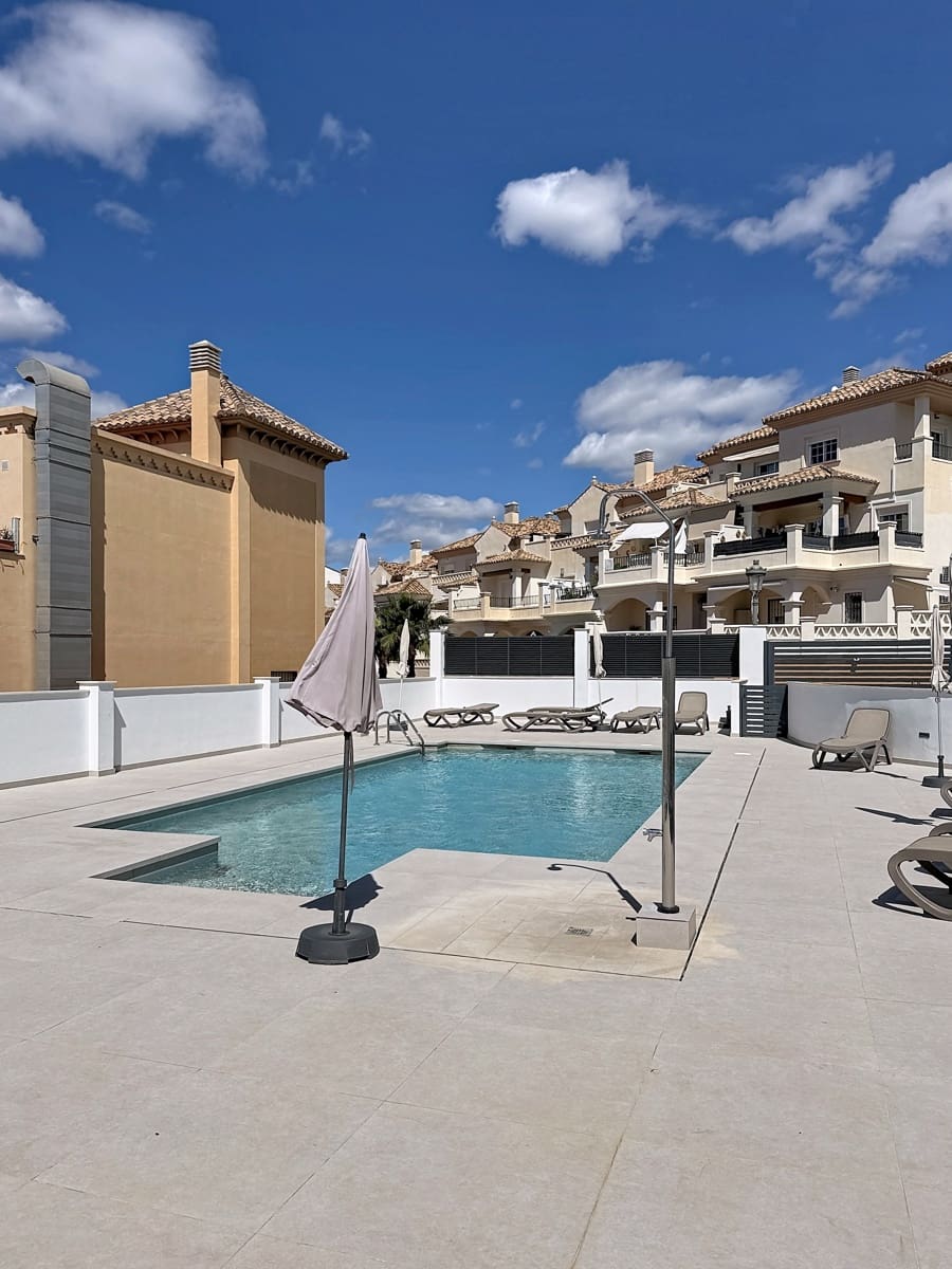 2 sovrum Lägenhet till salu i Nerja med pool garage - 369 000 € (Ref: 10021235)