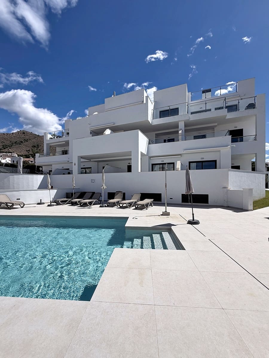 2 sovrum Lägenhet till salu i Nerja med pool garage - 369 000 € (Ref: 10021235)