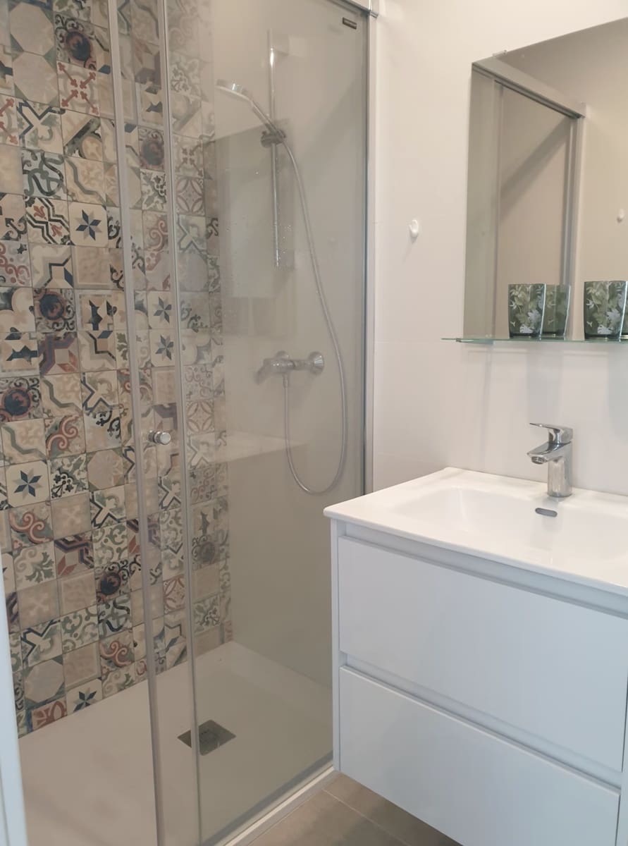 Piso de 2 habitaciones en Nerja en venta con piscina garaje - 369.000 € (Ref: 10021258)
