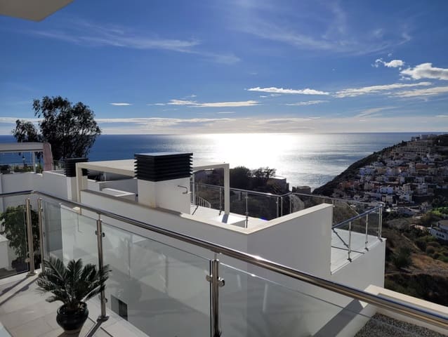Piso de 2 habitaciones en Chaparil - Torrecilla - Punta Lara, Nerja en venta con piscina garaje - 369.000 € (Ref: 10021258)