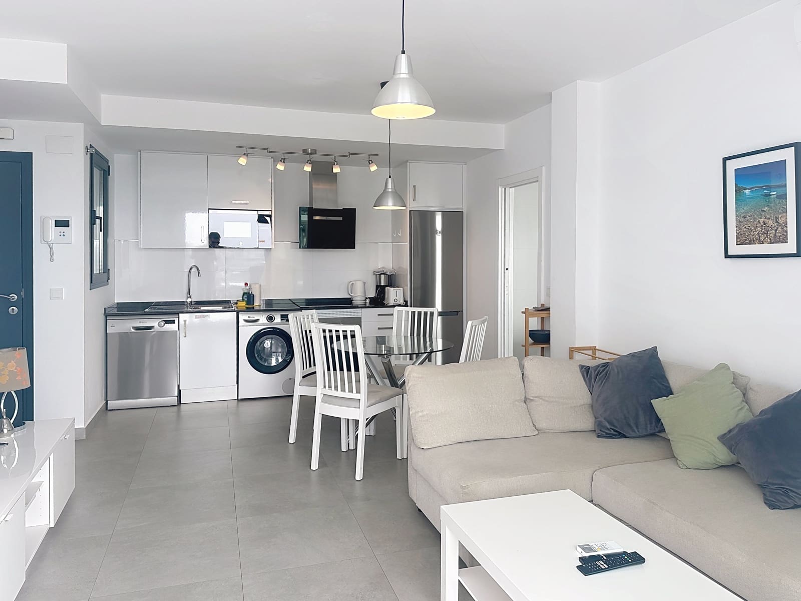 Piso de 2 habitaciones en Nerja en venta con piscina garaje - 369.000 € (Ref: 10021258)