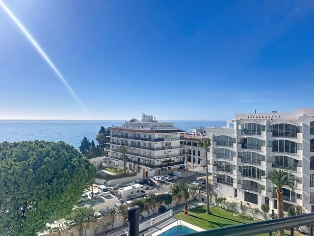 2 chambre Appartement à vendre à Nueva Nerja, Nerja avec piscine garage - 649 000 € (Ref: 10021305)