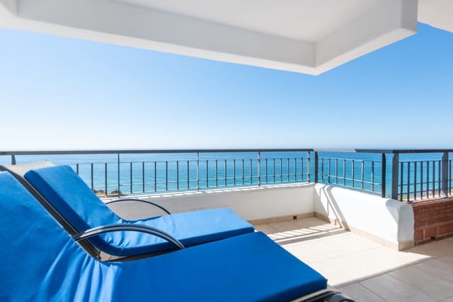 2 Zimmer Wohnung zu verkaufen in El Peñoncillo, Torrox mit Pool Garage - 399.000 € (Ref: 10021399)