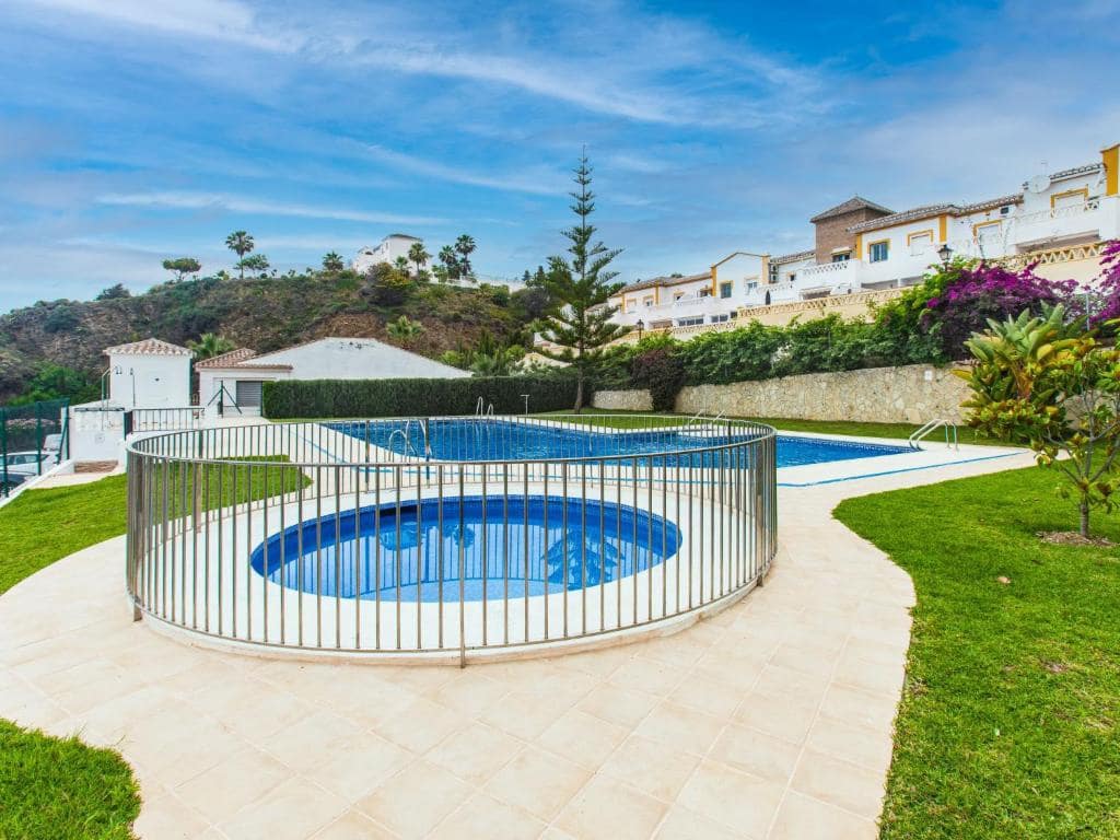 2 Zimmer Wohnung zu verkaufen in El Penoncillo mit Pool Garage - 399.000 € (Ref: 10021399)
