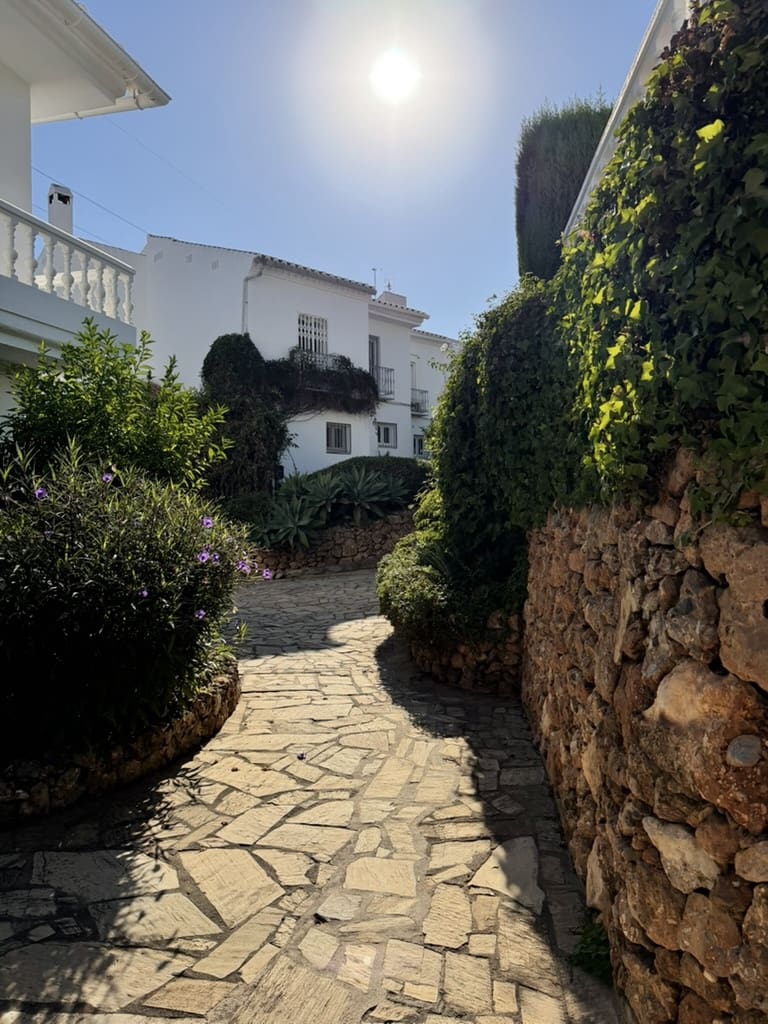 3 soveværelse Rækkehus til salg i Nerja med swimmingpool - € 399.000 (Ref: 10081741)