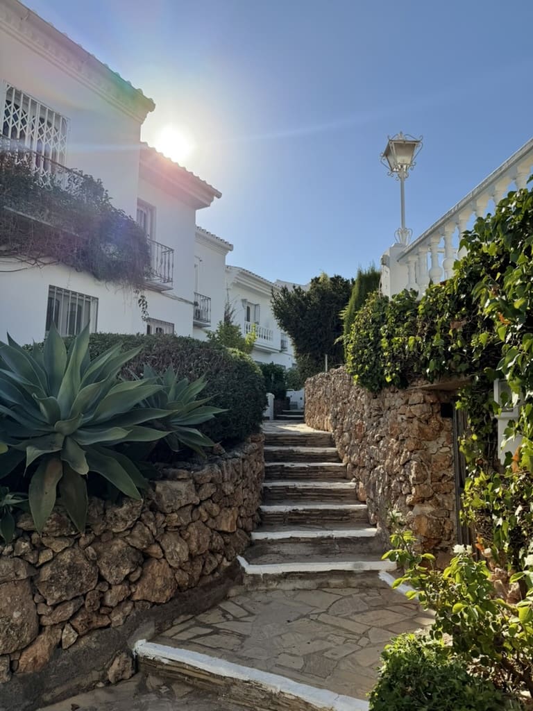 3 soveværelse Rækkehus til salg i Nerja med swimmingpool - € 399.000 (Ref: 10081741)