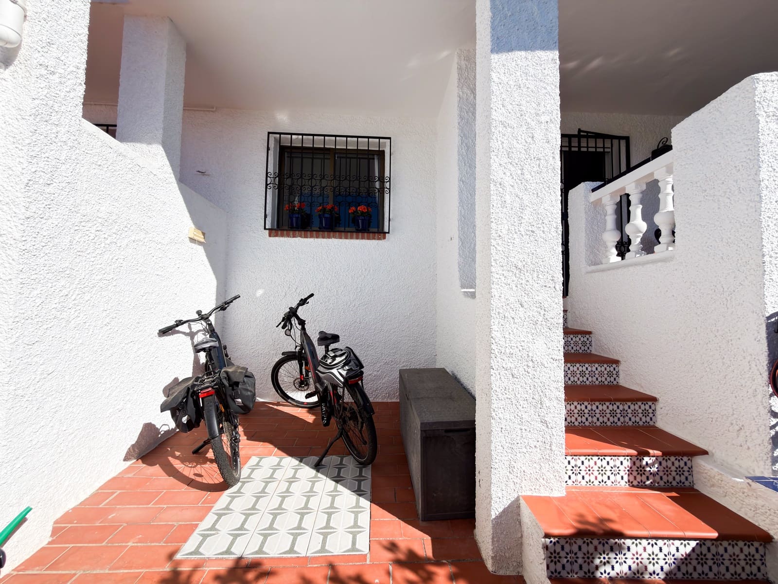 3 Zimmer Reihenhaus zu verkaufen in Nerja mit Pool - 449.000 € (Ref: 10183221)