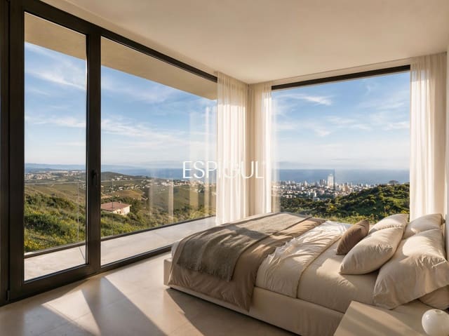 4 slaapkamer Villa te koop in Platja d'Aro, Castell-Platja d'Aro met zwembad garage - € 2.800.000 (Ref: 10016091)