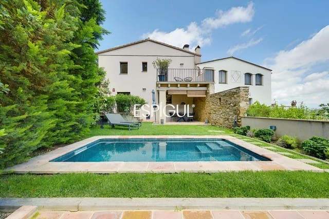 4 bedroom Villa for sale in La Bisbal d'Empordà with pool garage - € 635,000 (Ref: 10016092)
