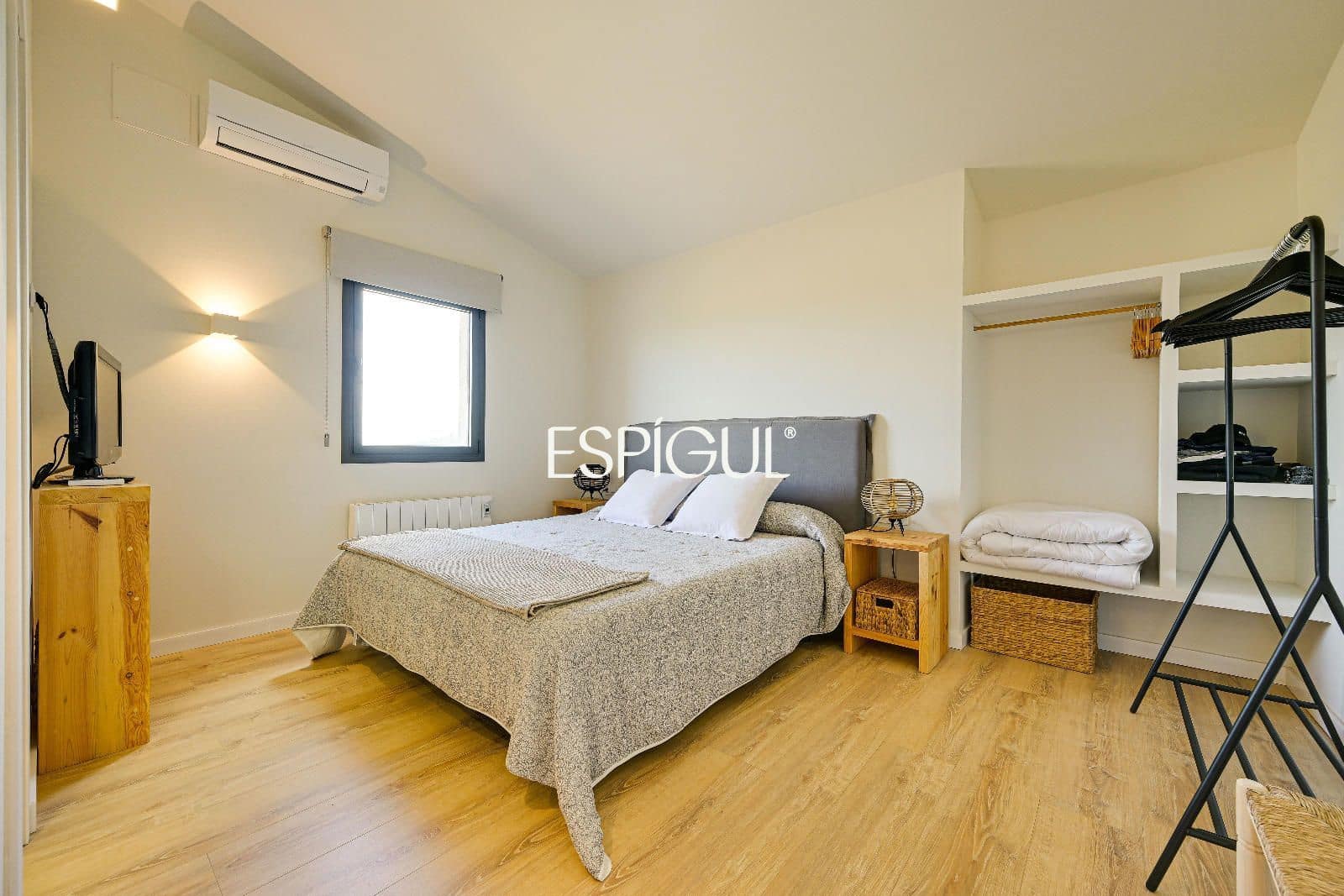 4 bedroom Villa for sale in La Bisbal d'Emporda with pool garage - € 635,000 (Ref: 10016092)