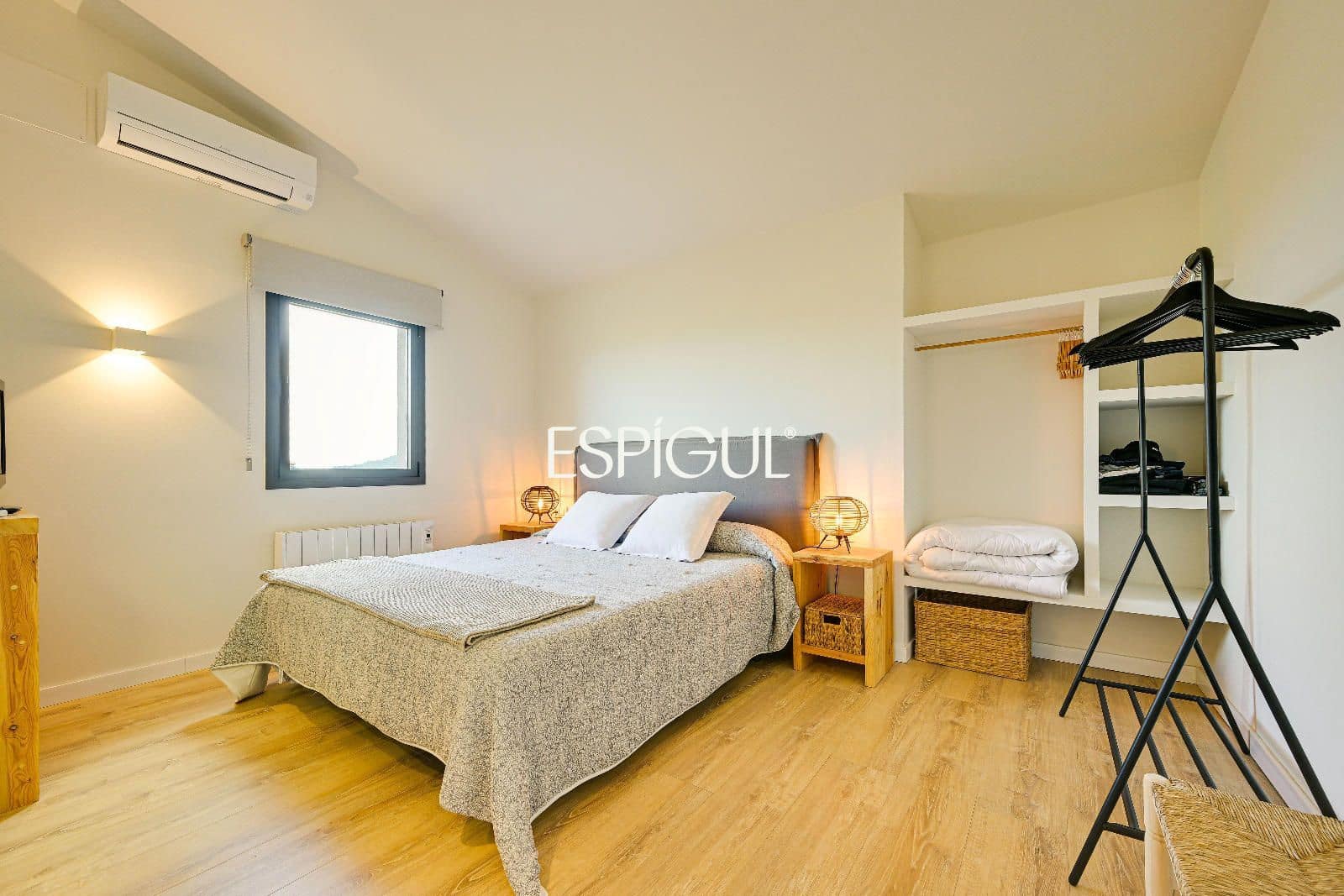 4 bedroom Villa for sale in La Bisbal d'Emporda with pool garage - € 635,000 (Ref: 10016092)