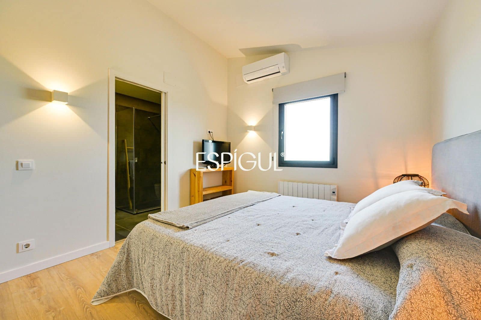 4 bedroom Villa for sale in La Bisbal d'Emporda with pool garage - € 635,000 (Ref: 10016092)