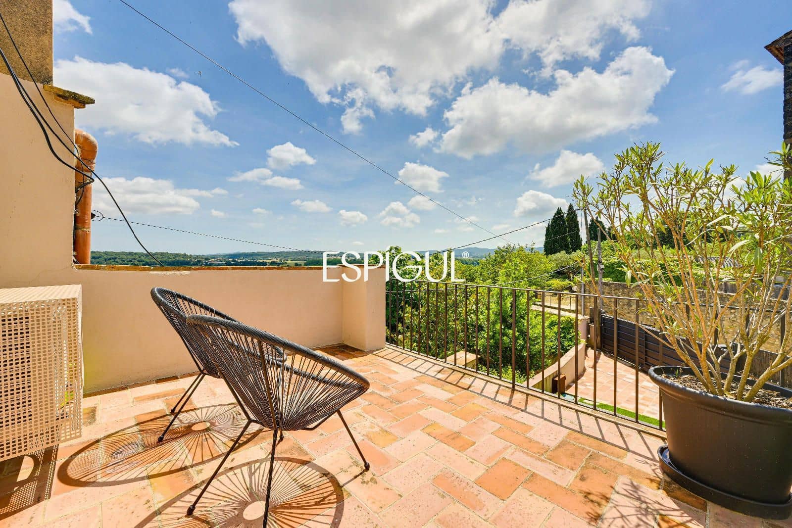 4 bedroom Villa for sale in La Bisbal d'Emporda with pool garage - € 635,000 (Ref: 10016092)