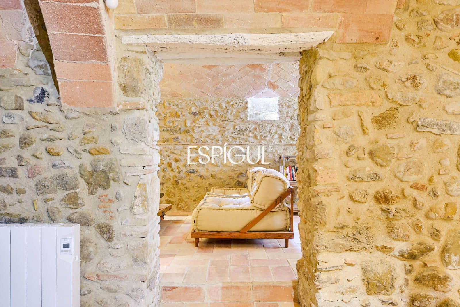 4 bedroom Villa for sale in La Bisbal d'Emporda with pool garage - € 635,000 (Ref: 10016092)