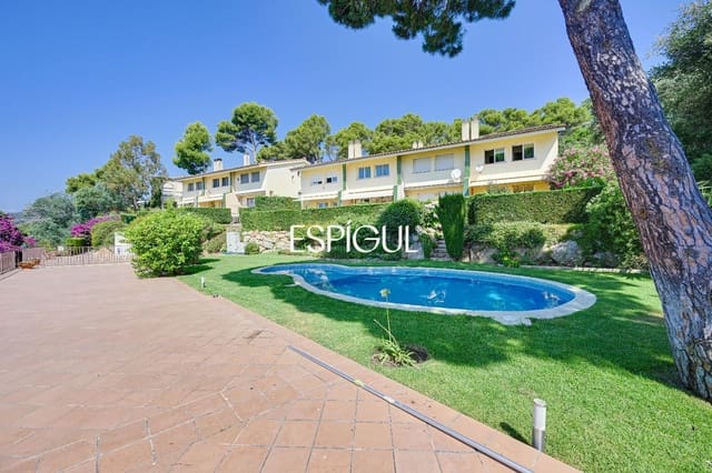 3 sovrum Hus till salu i Sant Feliu de Guíxols med pool garage - 515 000 € (Ref: 10016094)