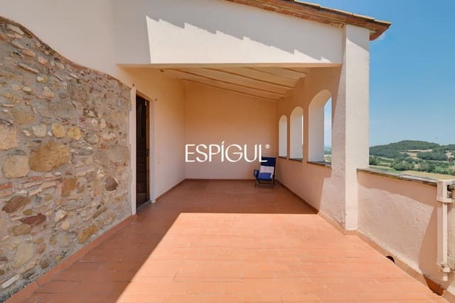 5 slaapkamer Villa te koop in La Bisbal d'Empordà met zwembad garage - € 960.000 (Ref: 10016095)