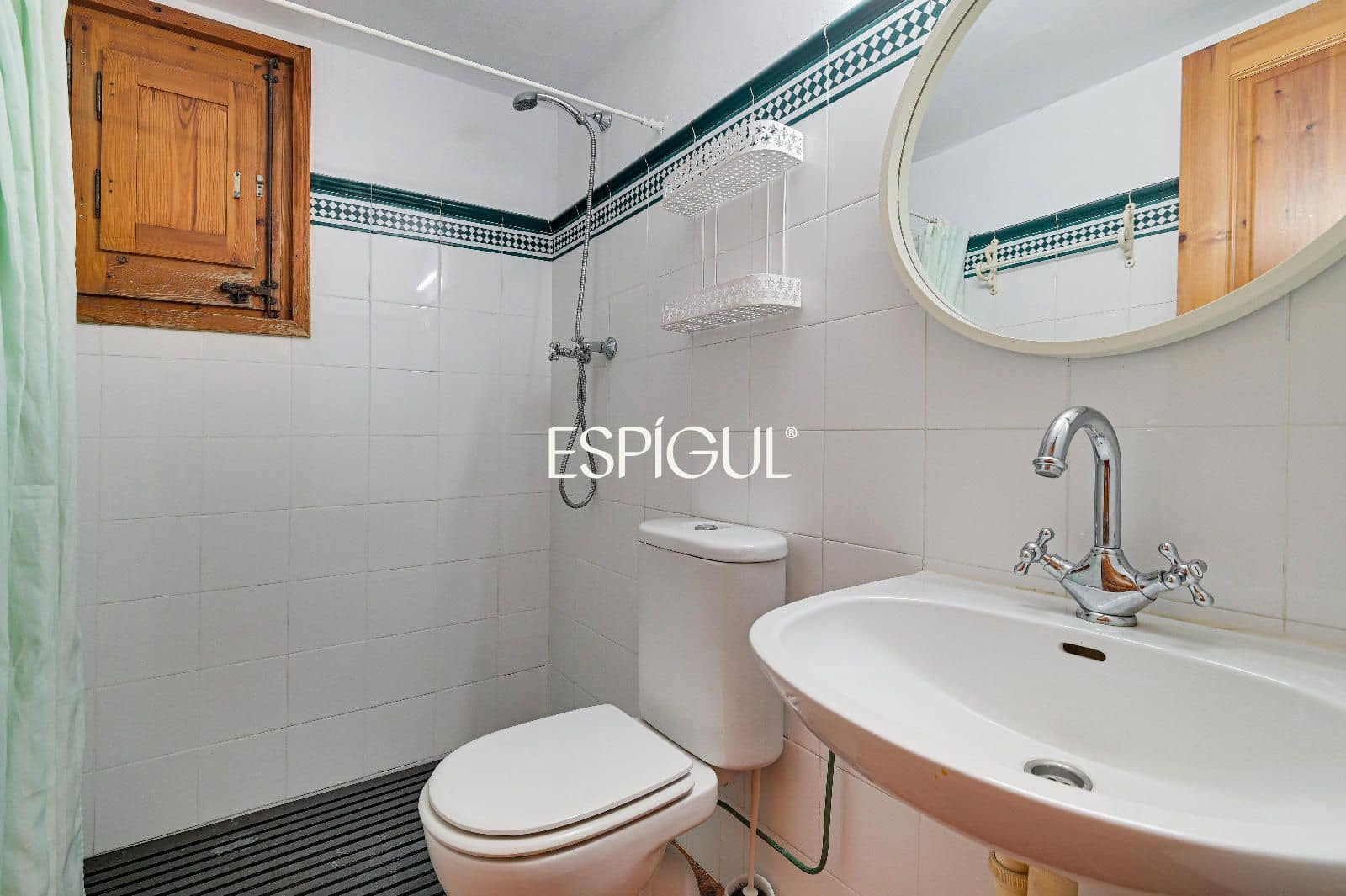 5 slaapkamer Villa te koop in La Bisbal d'Emporda met zwembad garage - € 960.000 (Ref: 10016095)