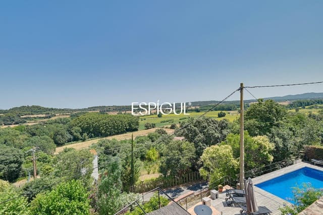 5 slaapkamer Villa te koop in La Bisbal d'Empordà met zwembad garage - € 960.000 (Ref: 10016095)