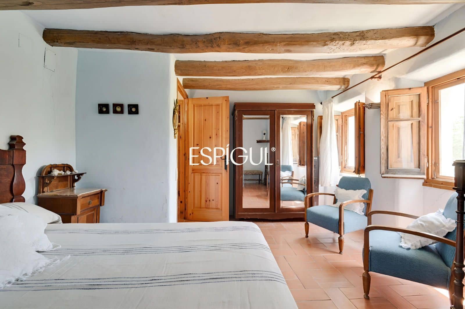 5 slaapkamer Villa te koop in La Bisbal d'Emporda met zwembad garage - € 960.000 (Ref: 10016095)