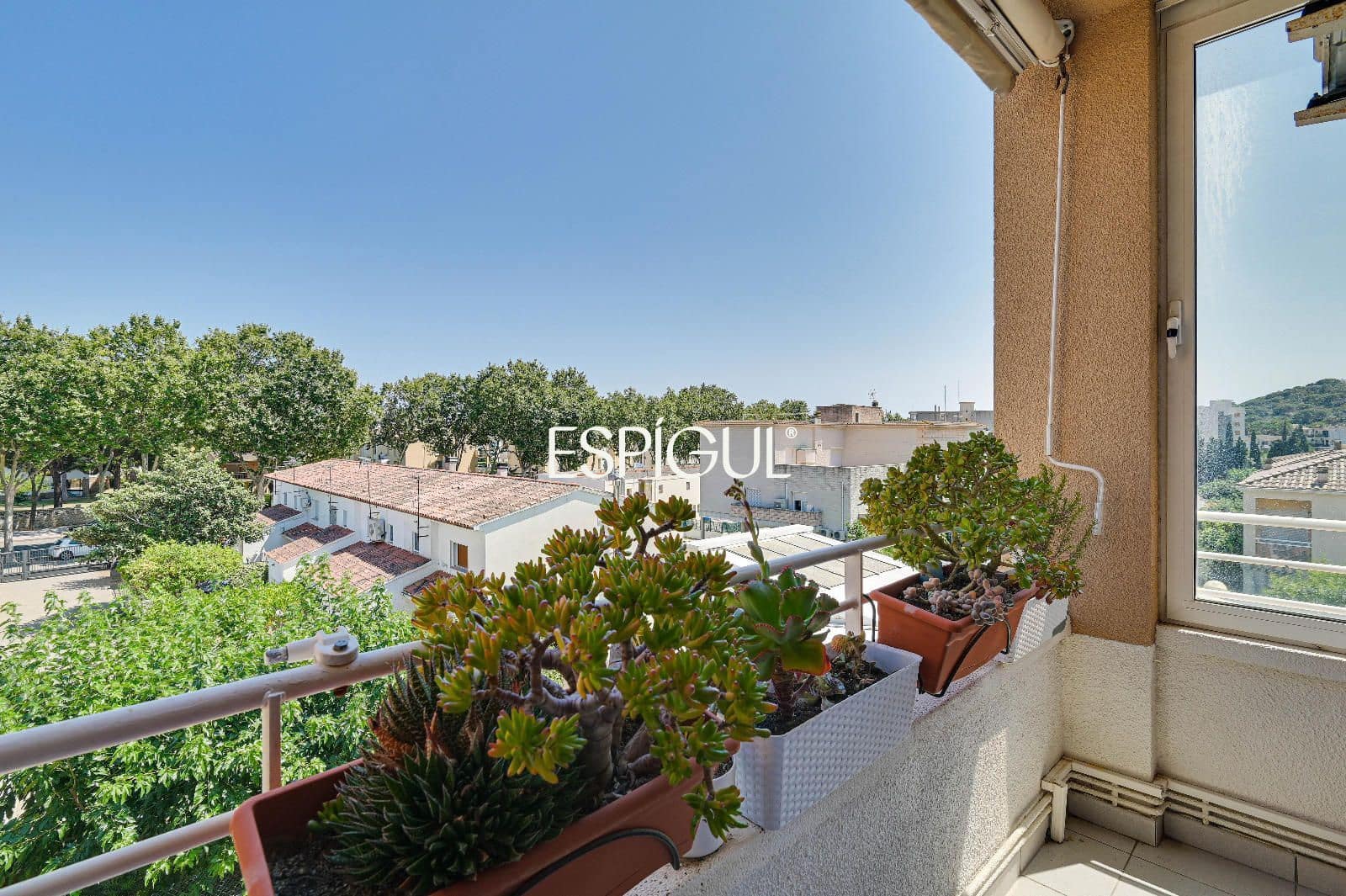 Piso de 3 habitaciones en S'Agaro en venta con garaje - 335.000 € (Ref: 10016096)