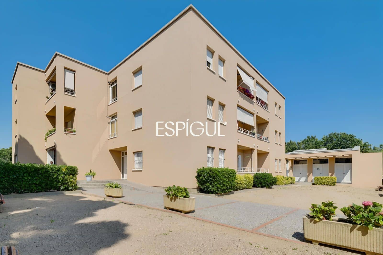 Piso de 3 habitaciones en S'Agaro en venta con garaje - 335.000 € (Ref: 10016096)