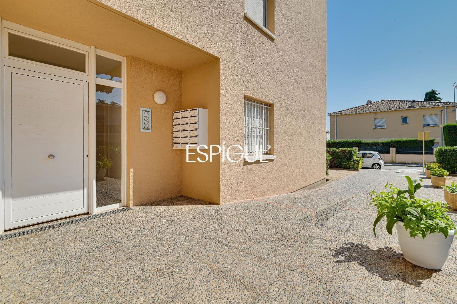 Piso de 3 habitaciones en S'Agaro en venta con garaje - 335.000 € (Ref: 10016096)