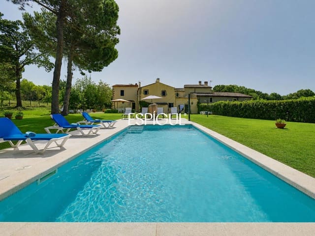 7 Zimmer Villa zu verkaufen in Santa Cristina d'Aro mit Pool Garage - 1.250.000 € (Ref: 10016097)
