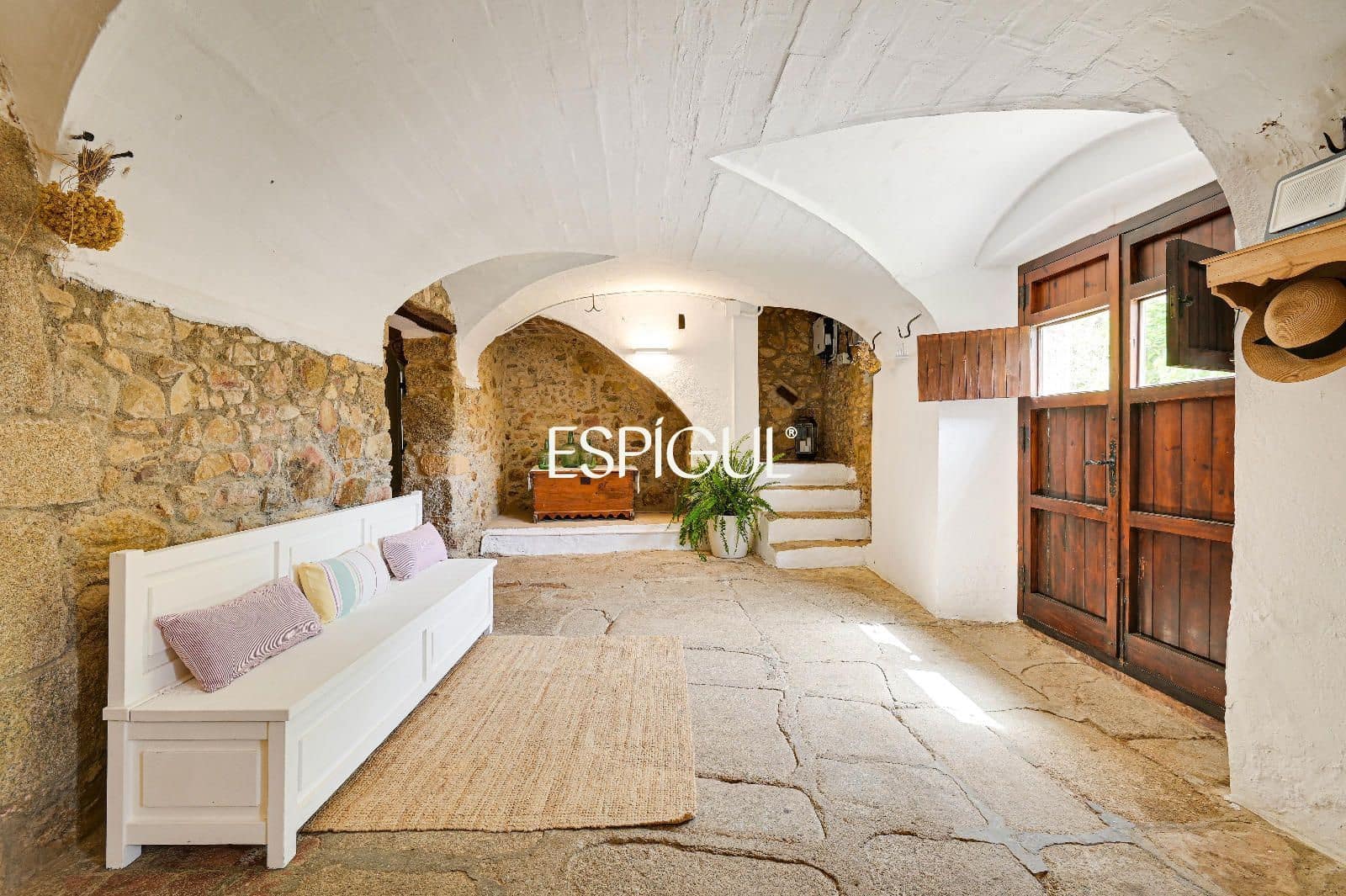 7 Zimmer Villa zu verkaufen in Santa Cristina d'Aro mit Pool Garage - 1.250.000 € (Ref: 10016097)