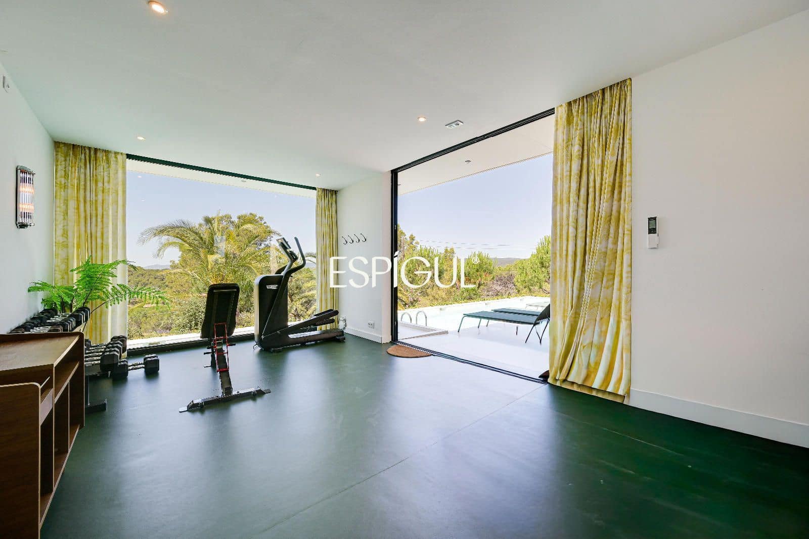 7 chambre Villa/Maison à vendre à Calella de Palafrugell avec piscine garage - 3 575 000 € (Ref: 10016098)