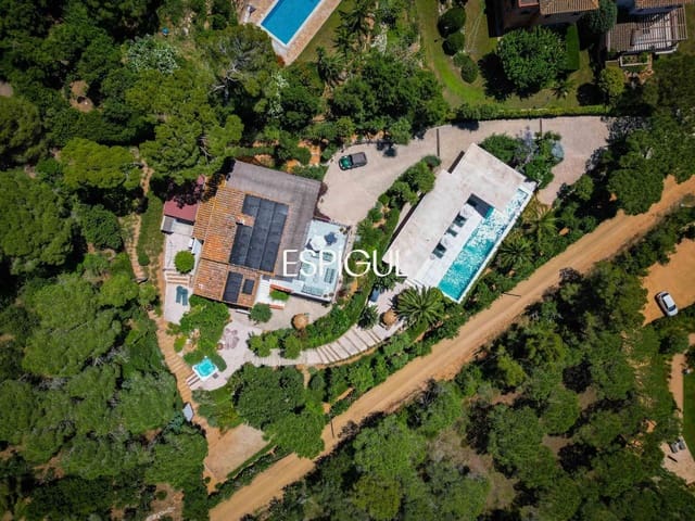 7 chambre Villa/Maison à vendre à Calella de Palafrugell, Palafrugell avec piscine garage - 3 575 000 € (Ref: 10016098)