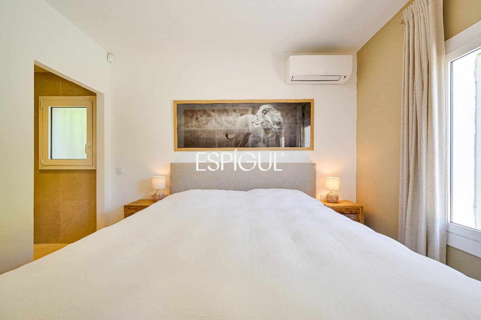 Chalet de 5 habitaciones en Vall-llobrega en venta con piscina garaje - 1.975.000 € (Ref: 10016100)