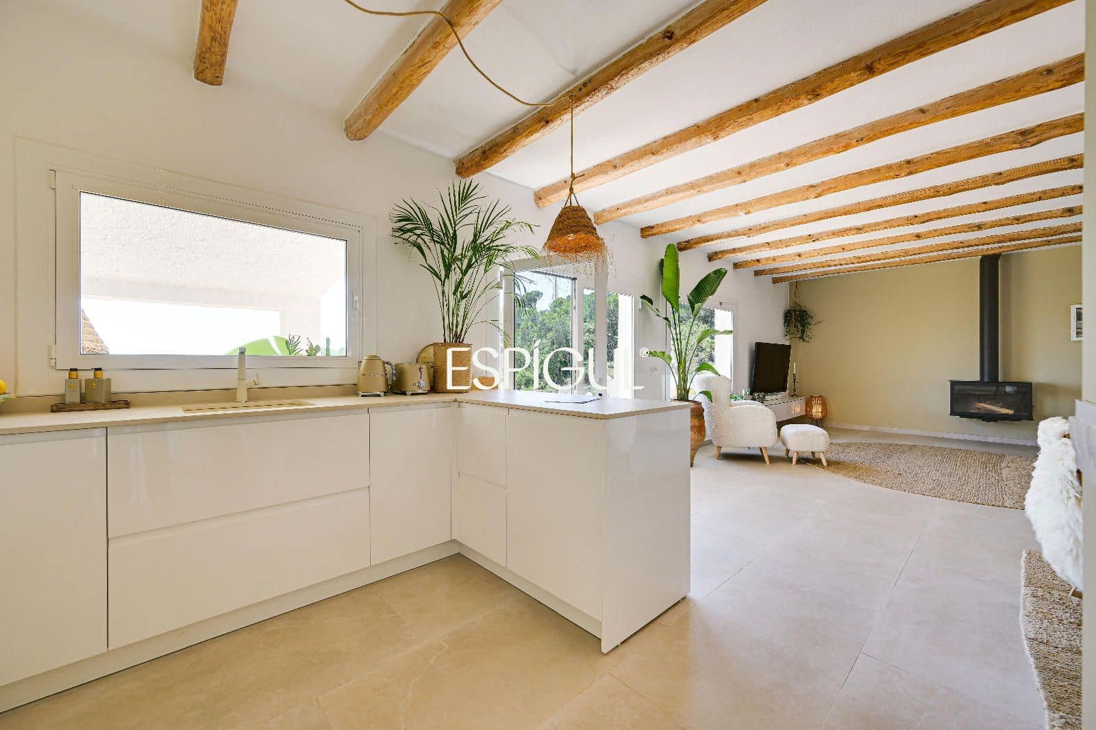Chalet de 5 habitaciones en Vall-llobrega en venta con piscina garaje - 1.975.000 € (Ref: 10016100)