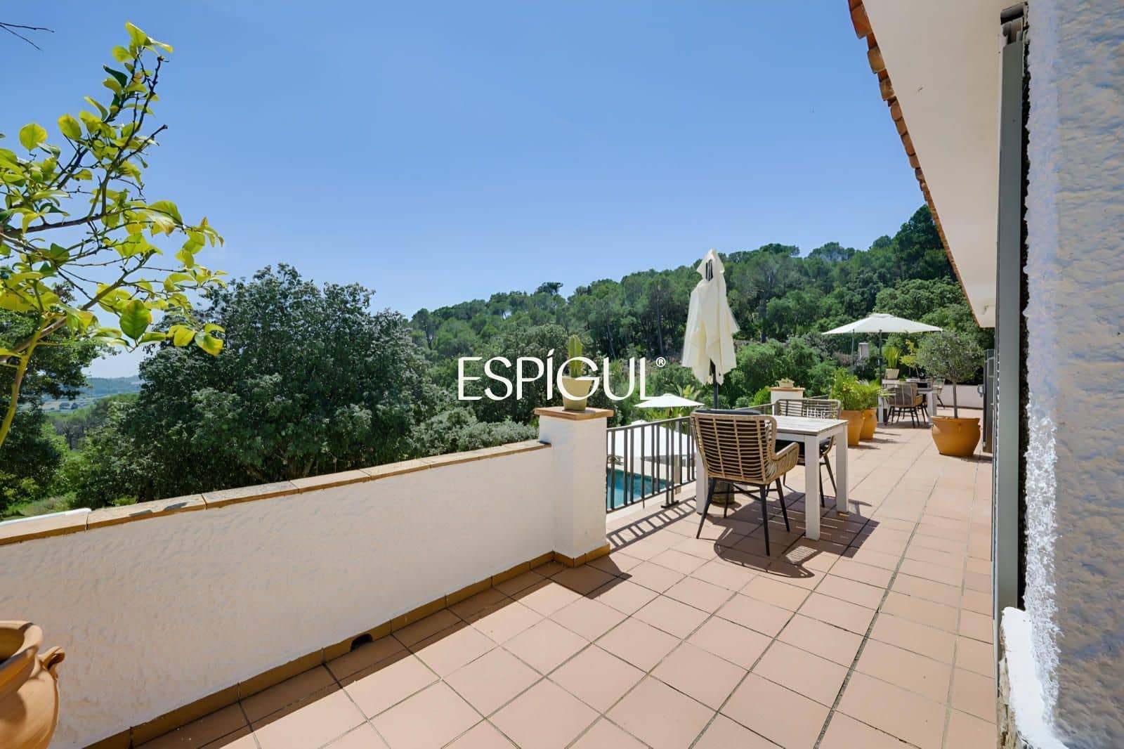 Chalet de 5 habitaciones en Vall-llobrega en venta con piscina garaje - 1.975.000 € (Ref: 10016100)