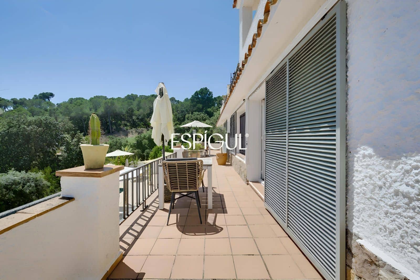 Chalet de 5 habitaciones en Vall-llobrega en venta con piscina garaje - 1.975.000 € (Ref: 10016100)