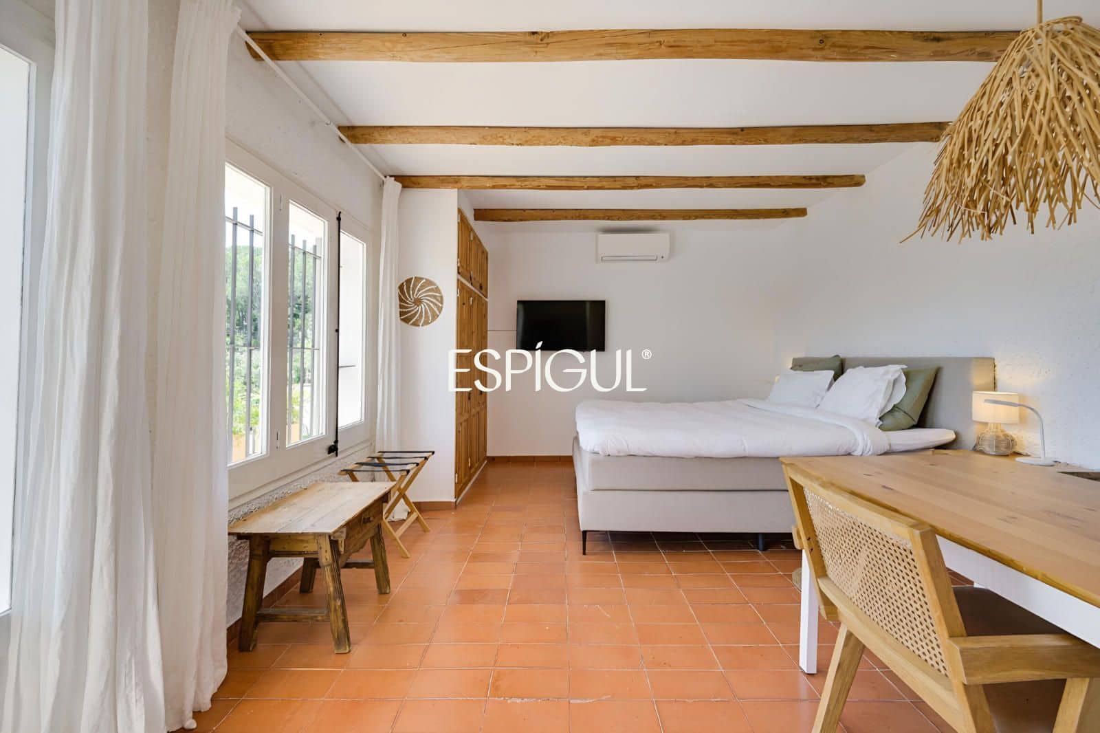 Chalet de 5 habitaciones en Vall-llobrega en venta con piscina garaje - 1.975.000 € (Ref: 10016100)