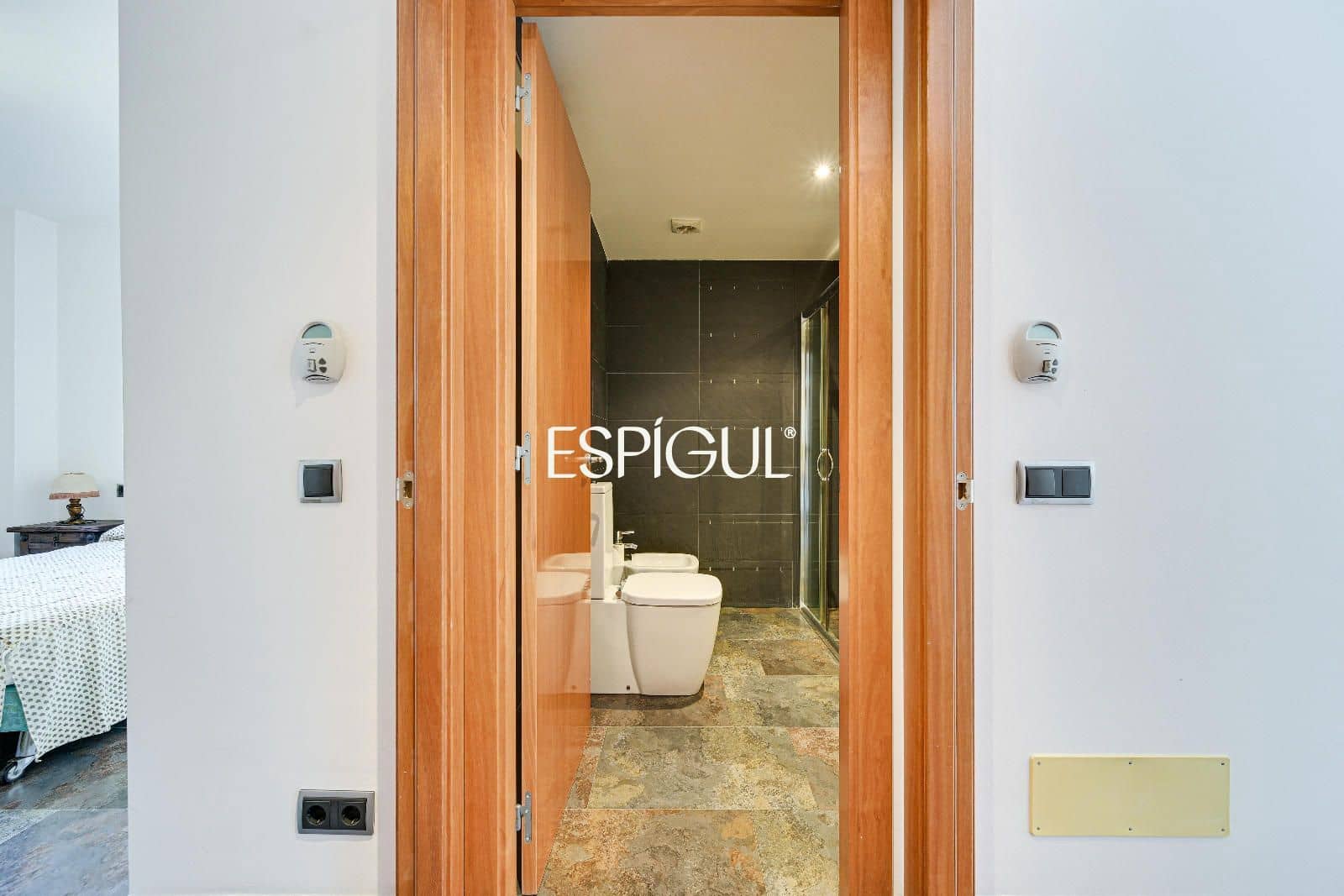 4 bedroom Villa for sale in L'Escala with pool garage - € 550,000 (Ref: 10016101)