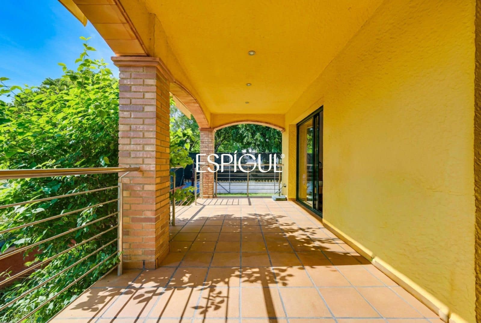 4 bedroom Villa for sale in L'Escala with pool garage - € 550,000 (Ref: 10016101)