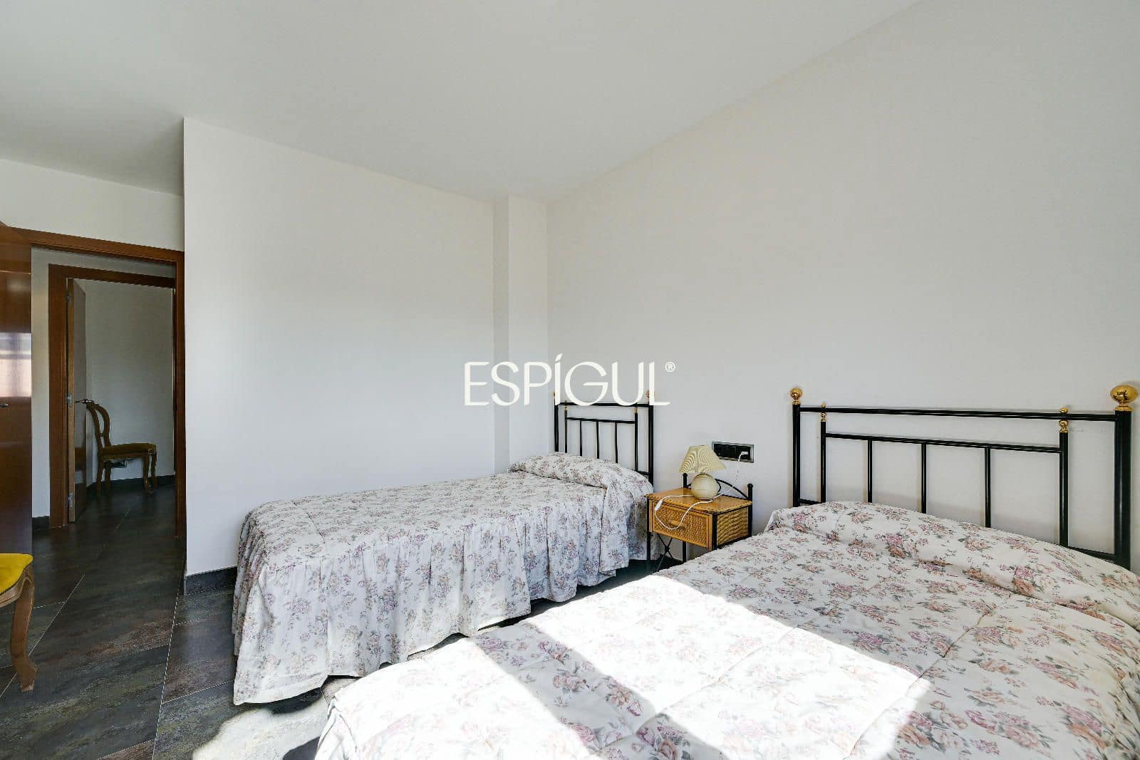 4 bedroom Villa for sale in L'Escala with pool garage - € 550,000 (Ref: 10016101)
