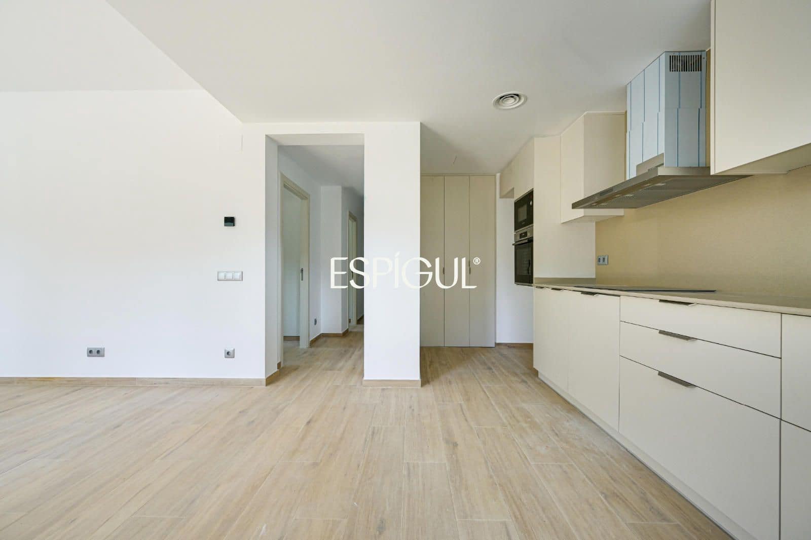 3 bedroom Flat for sale in Pals with pool garage - € 380,000 (Ref: 10016102)