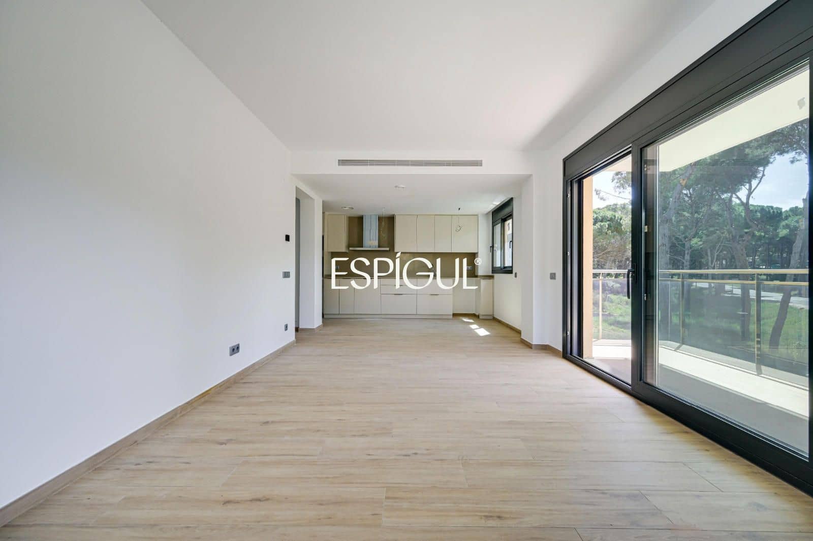 3 bedroom Flat for sale in Pals with pool garage - € 380,000 (Ref: 10016102)