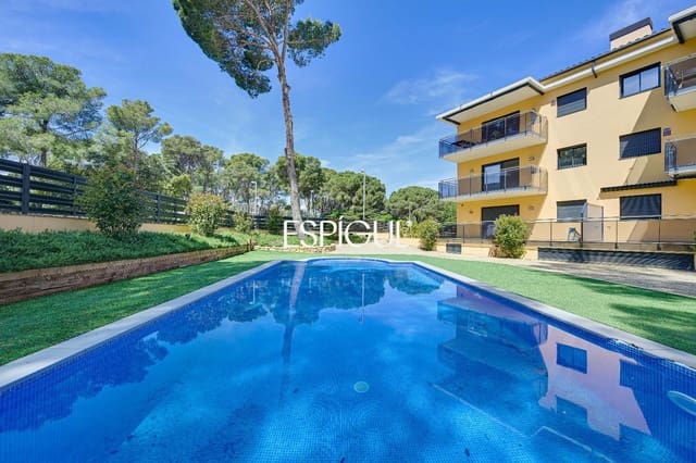 Piso de 3 habitaciones en Pals en venta con piscina garaje - 380.000 € (Ref: 10016102)
