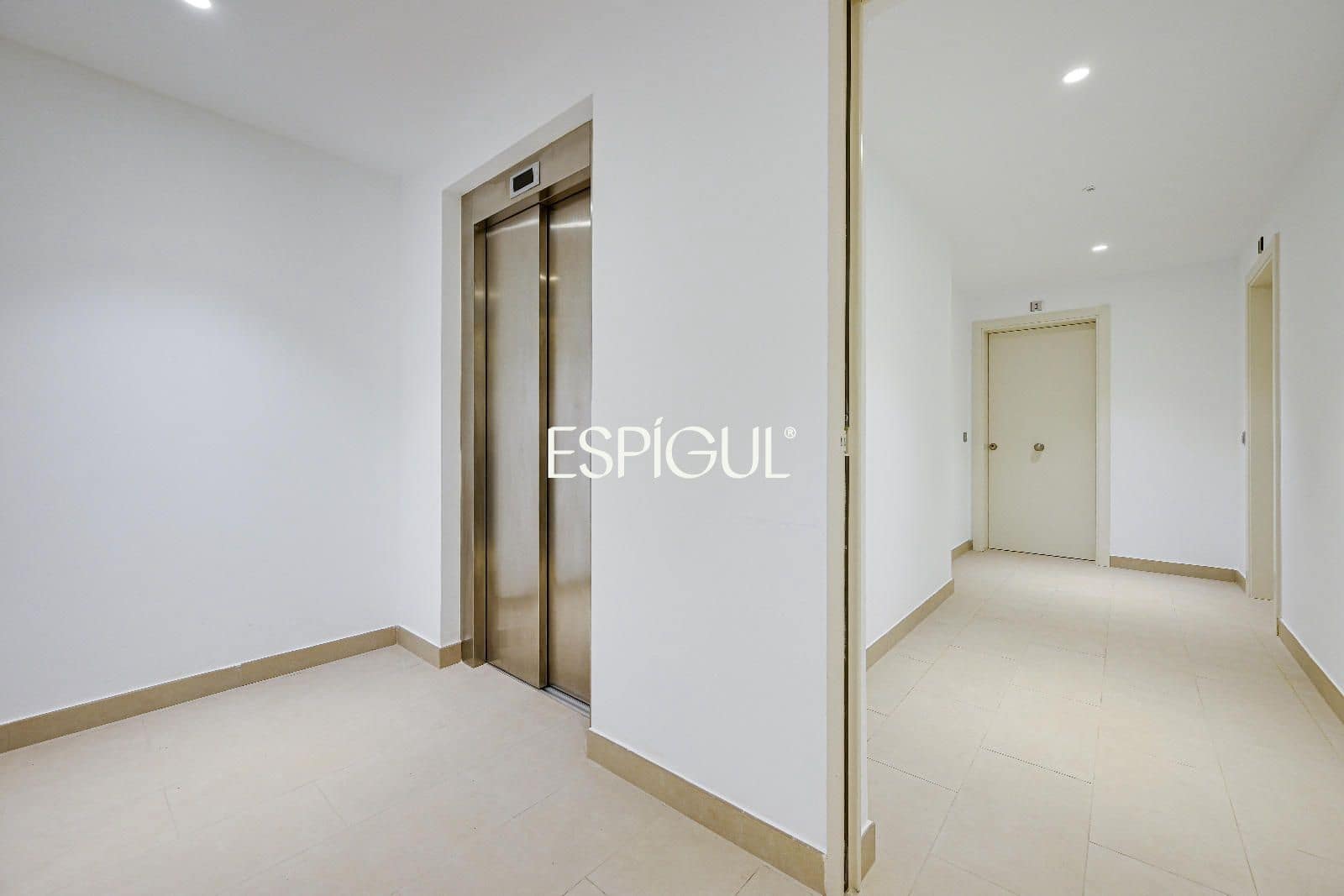 3 bedroom Flat for sale in Pals with pool garage - € 350,000 (Ref: 10016103)